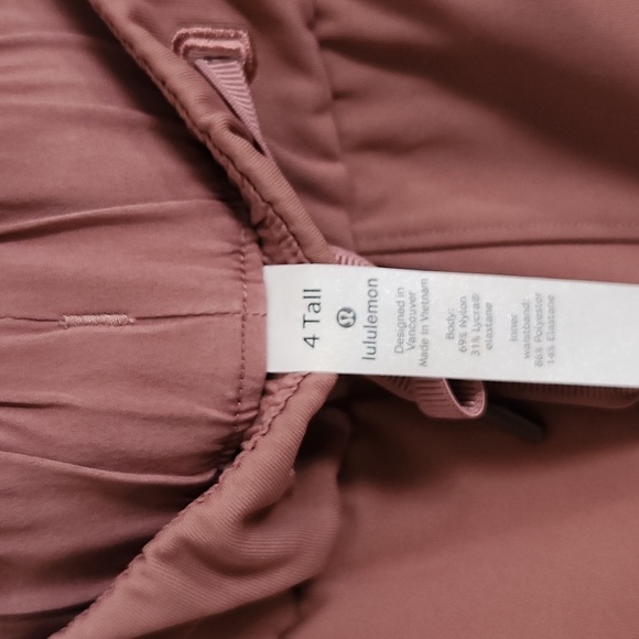 Lululemon dusty pink pants - Picture 2 of 2